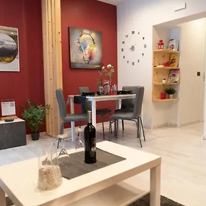 Holidaydream Appartamento Aeroporto di Catania Fontana Rossa